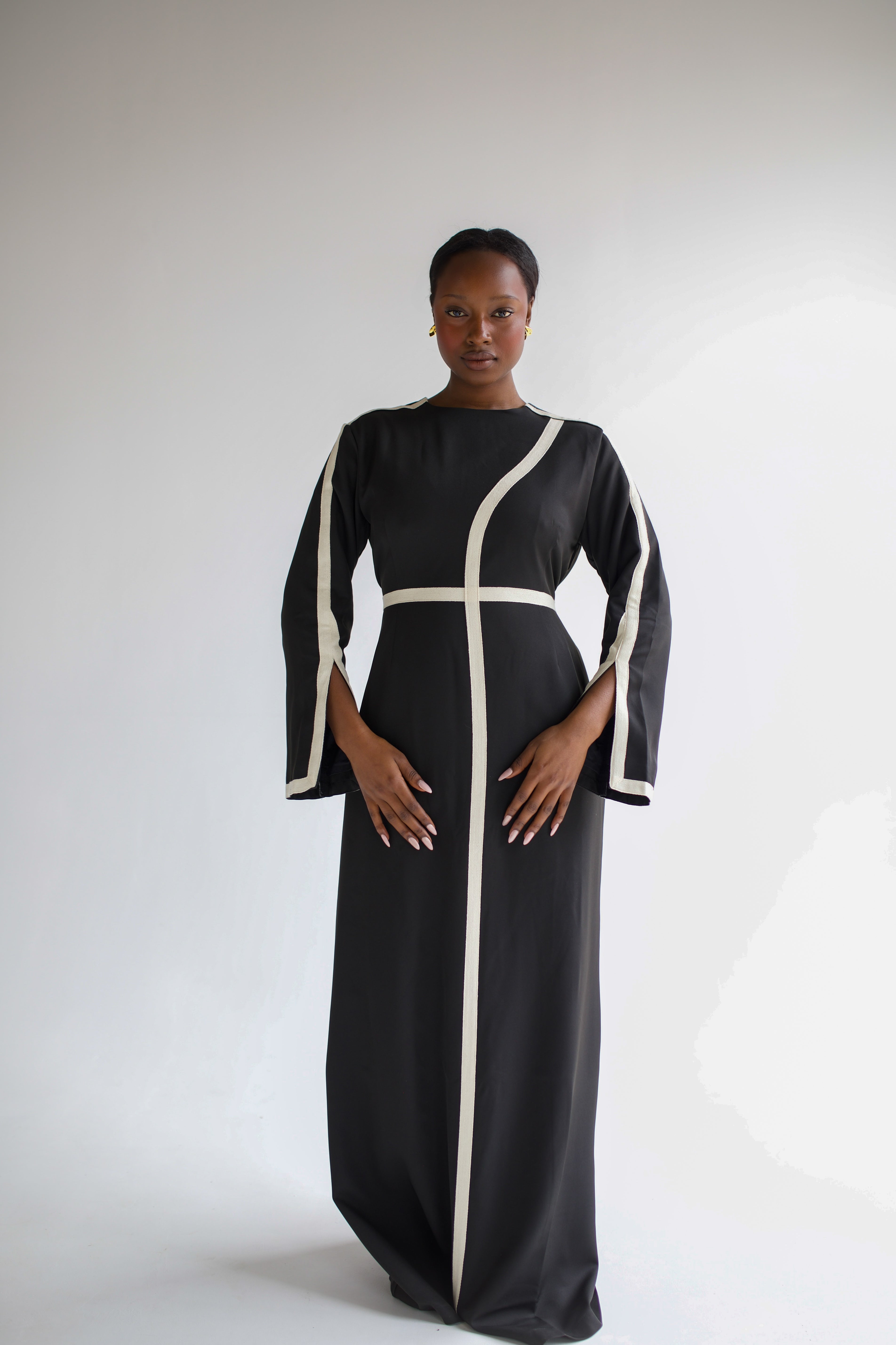 Eumri Dress- Black