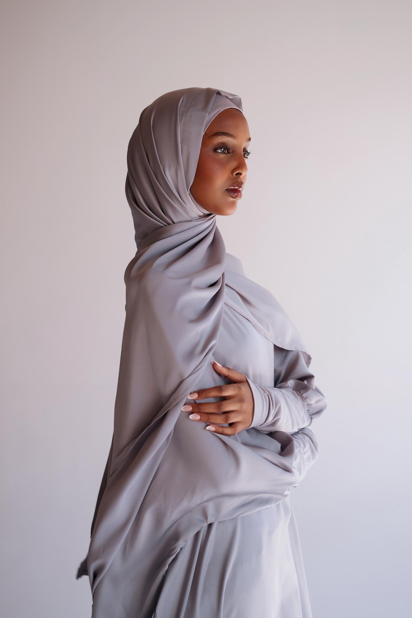 Asha - Prayer Gown