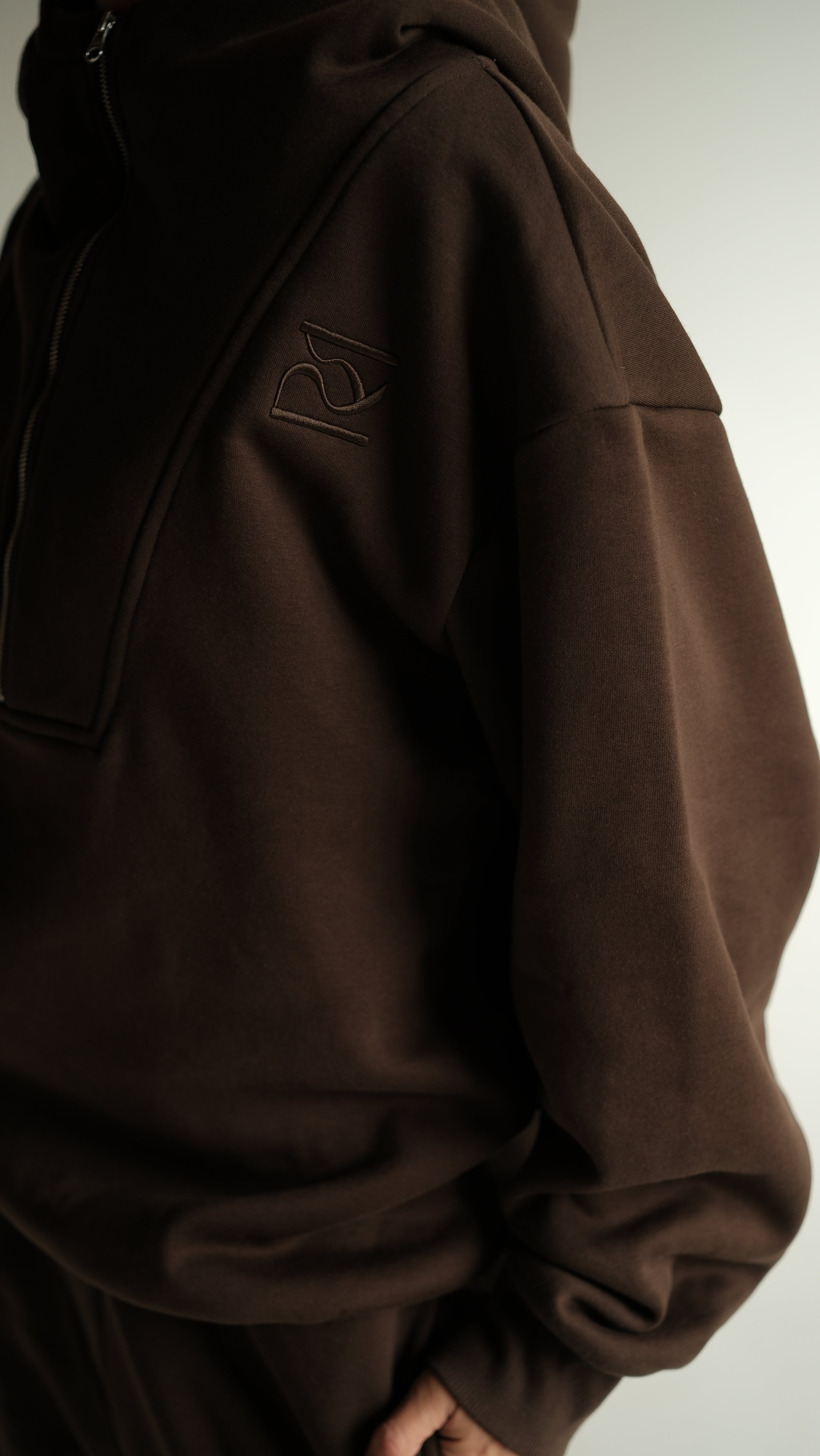 TRUFFLE SIGNATURE CLASSIC HOODIE