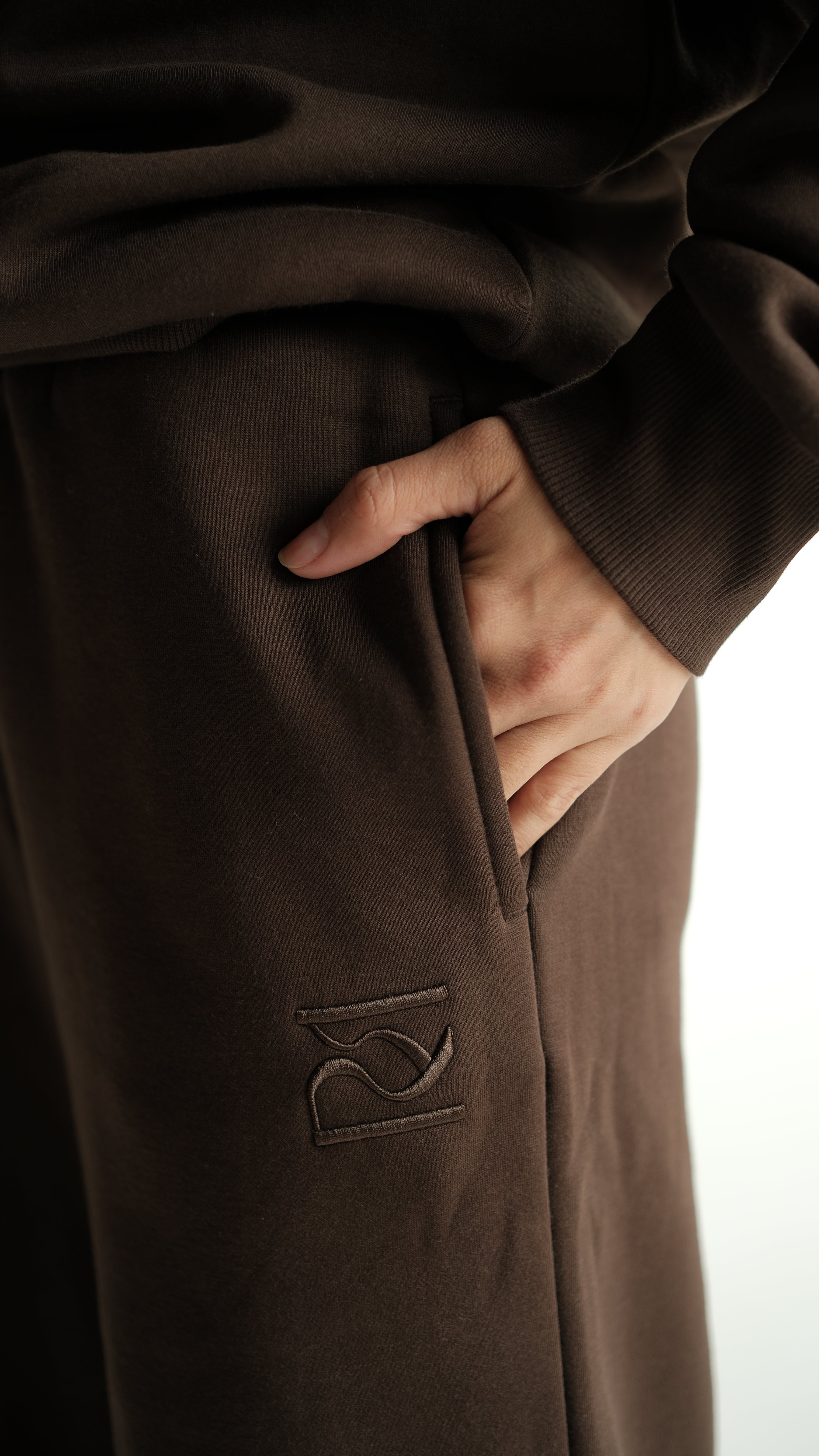 TRUFFLE LOUNGE SWEATPANTS
