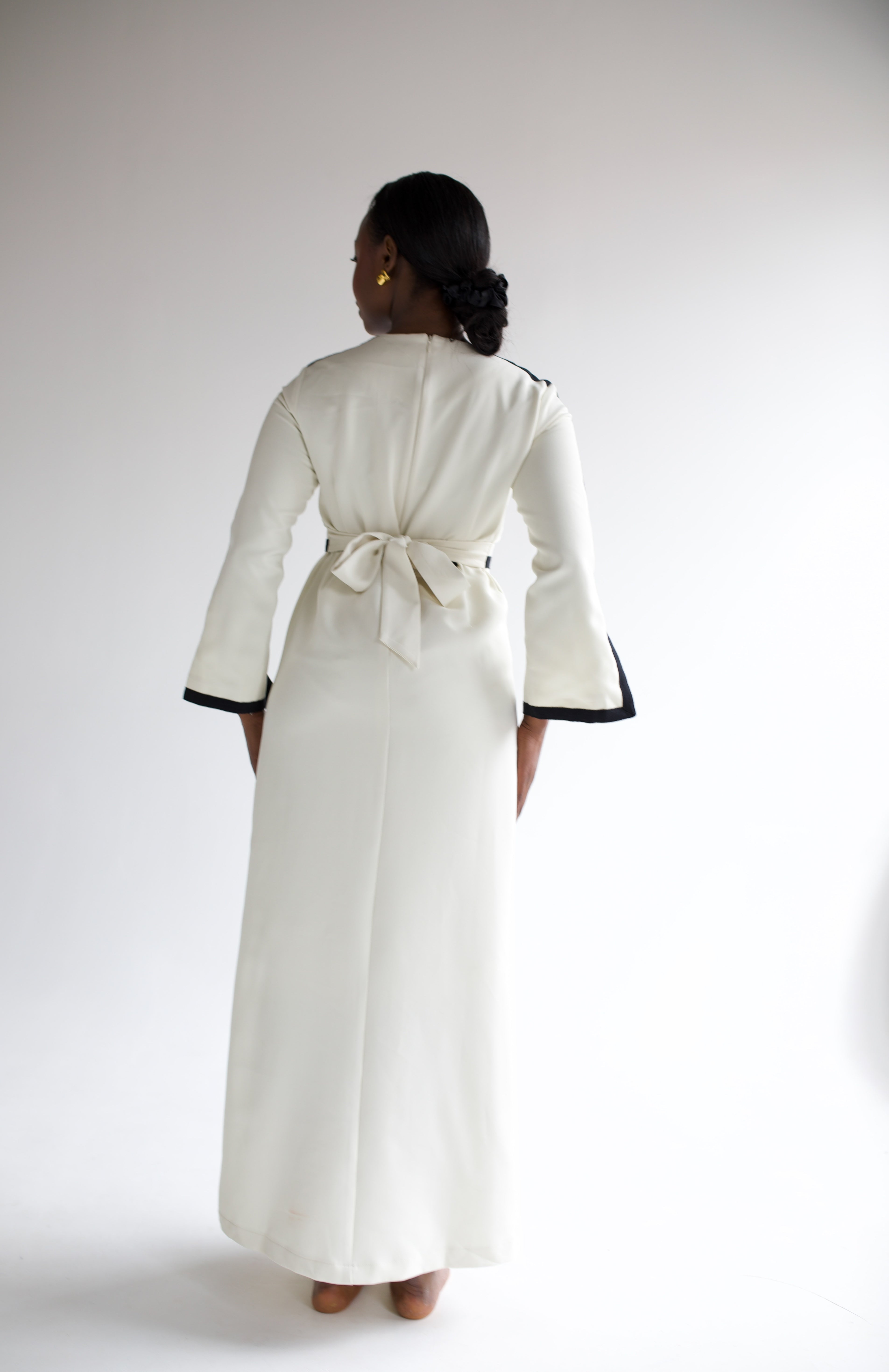 Eumri Dress- Ivory