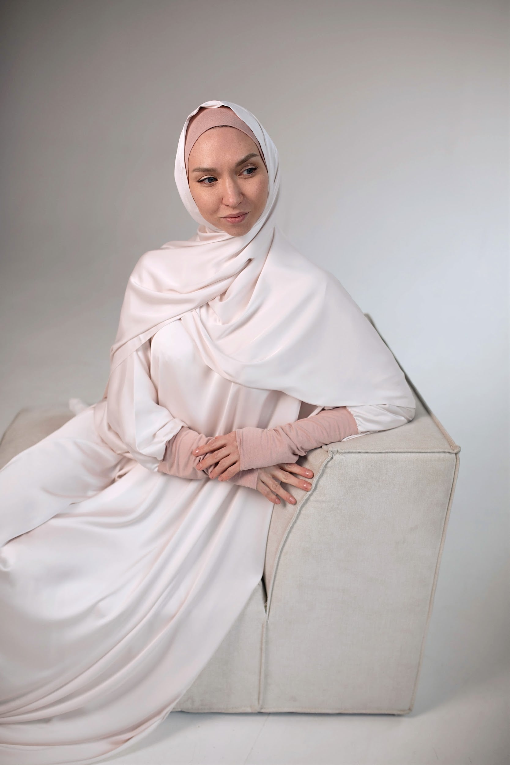 Ira - Prayer Gown