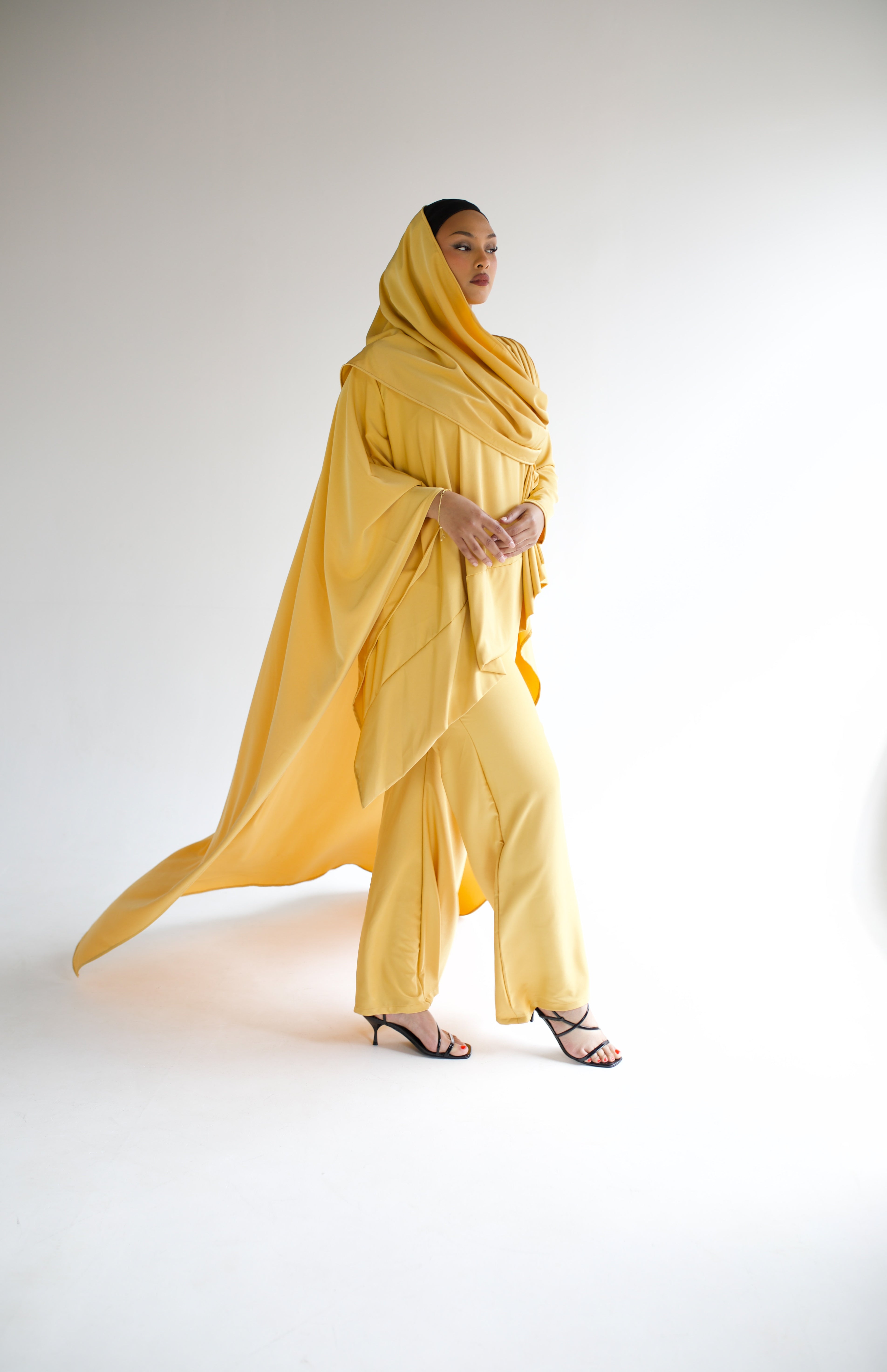 Atelier Model Raya Gown- Golden Yellow