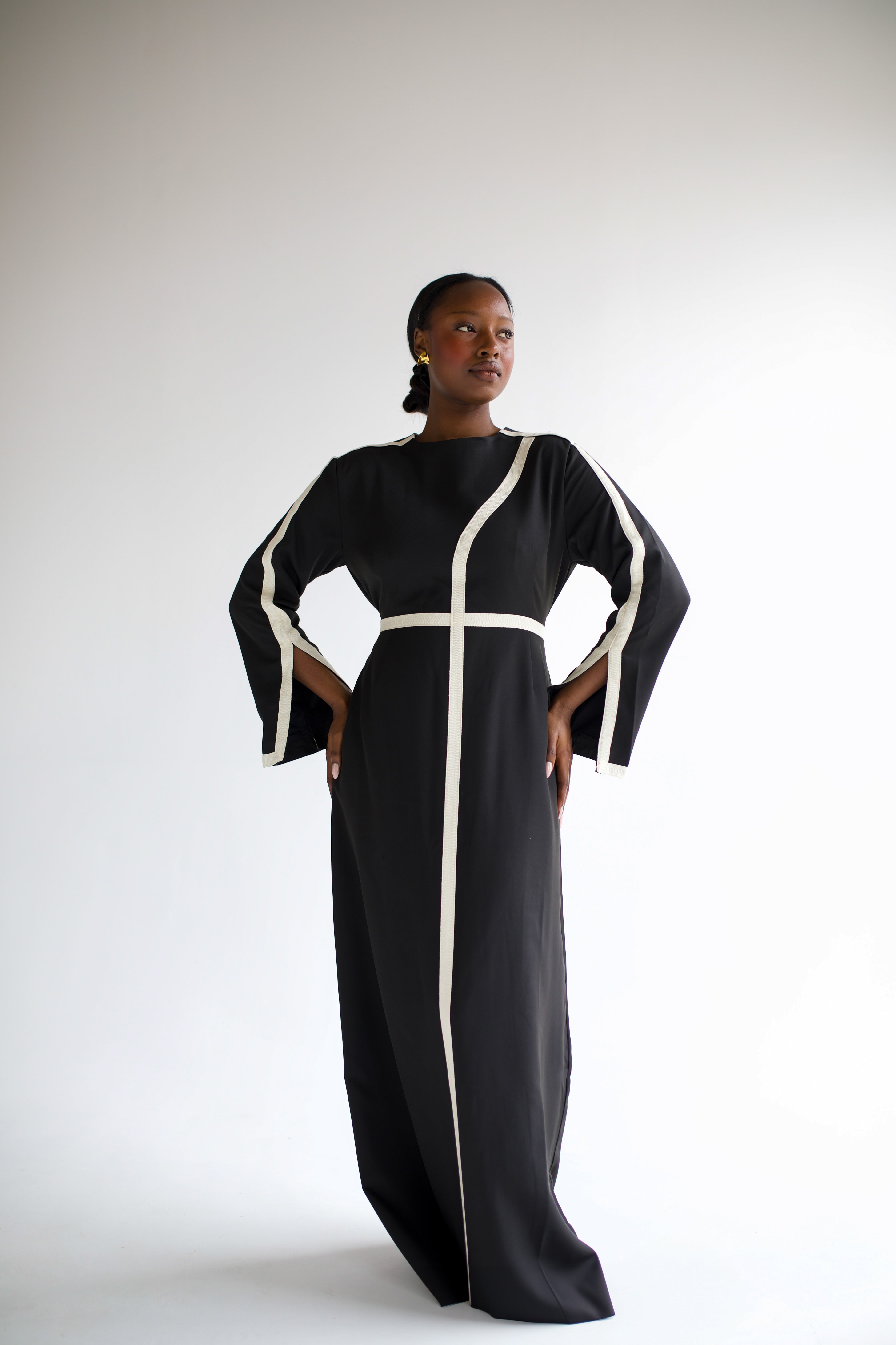 Eumri Dress- Black