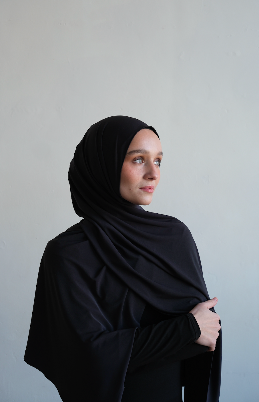 CARBON VELVET SMOOTH FLUID JERSEY HIJAB