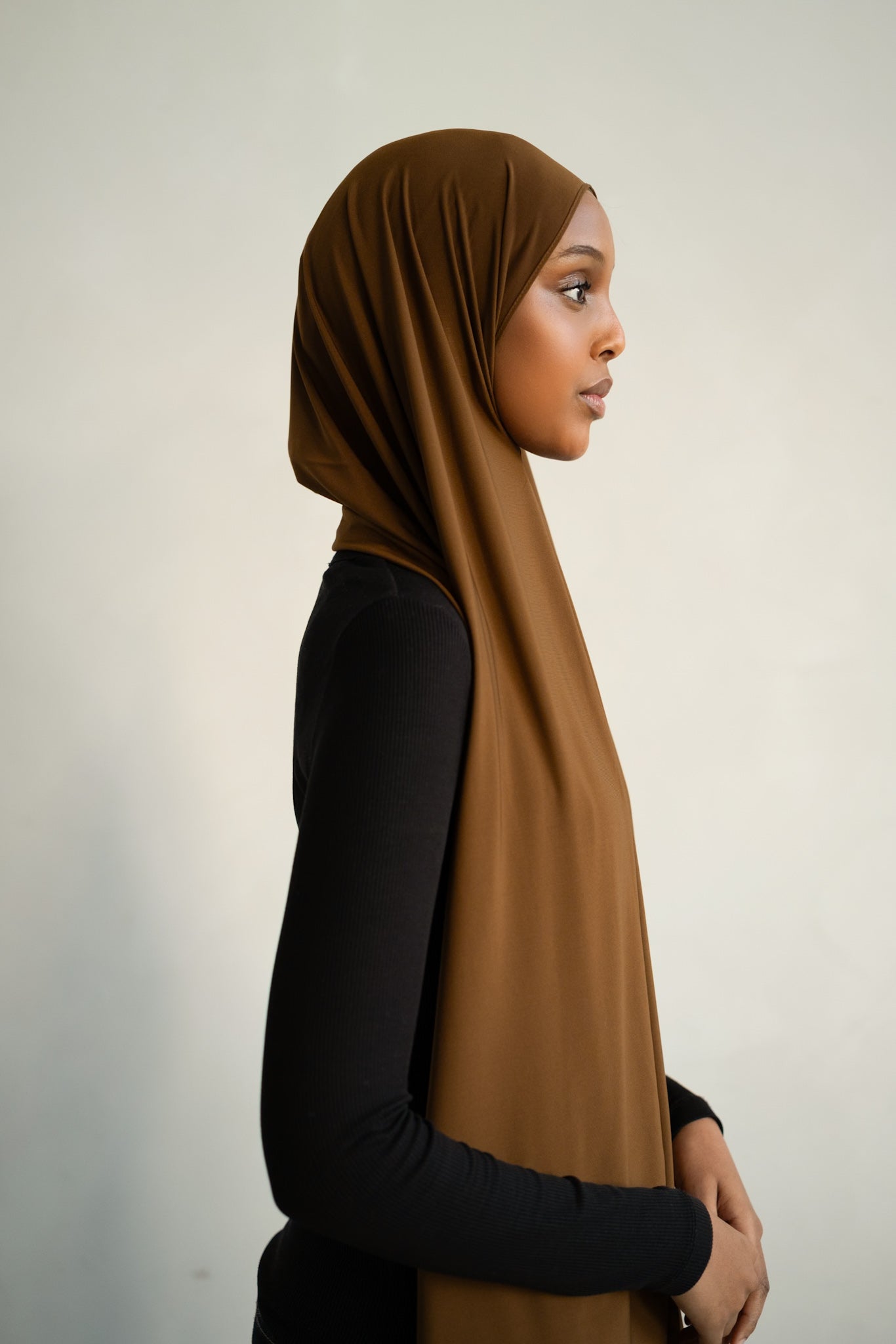 BURNT HONEY SMOOTH FLUID JERSEY HIJAB
